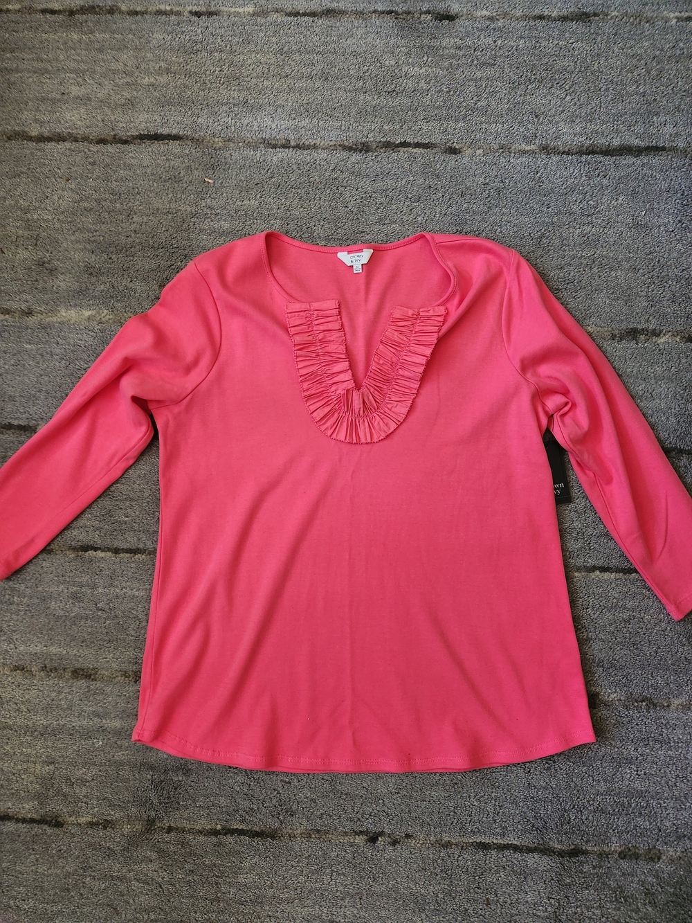 Pink Ruffle V-Neck 3/4 Sleeve Top